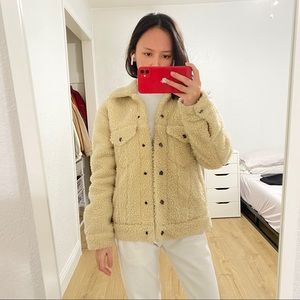 Levi’s Sherpa Trucker Jacket